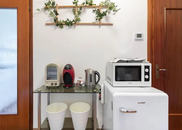 Priscilla Bed & Breakfast 3*